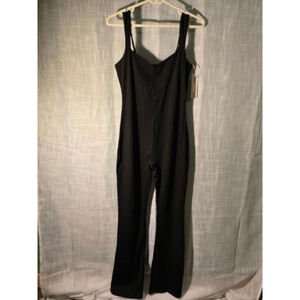 Women's‎ Vilanva Jumpsuit Size M Black